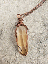 Load image into Gallery viewer, Tangerine Quartz Necklace